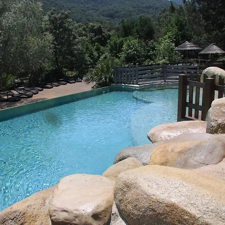 Chalet Lecci E Murta