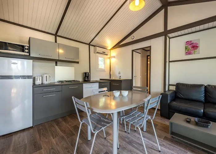 Chalet Lecci E Murta *