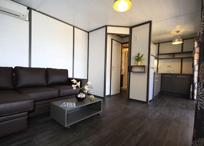 Lecci E Murta Chalet *